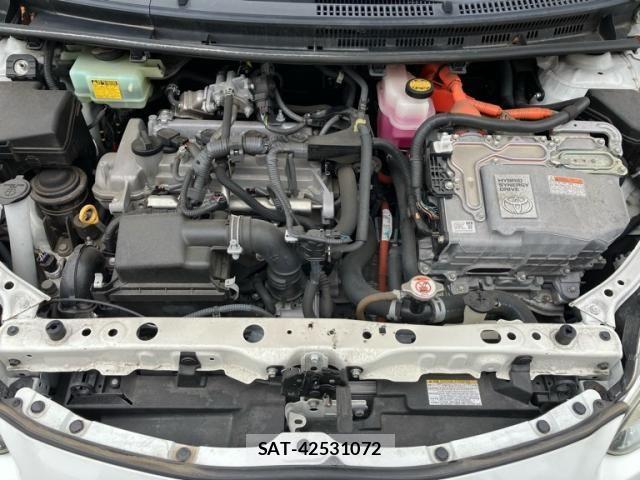 Toyota AQUA 2016-12 8244601-16