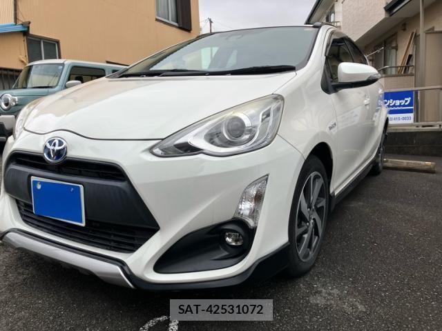 Toyota AQUA 2016-12 8244601-3