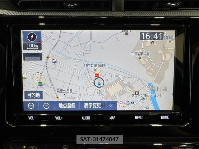 Toyota AQUA 2018-11 8244594-17