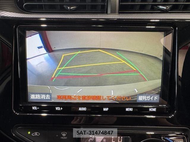 Toyota AQUA 2018-11 8244594-18