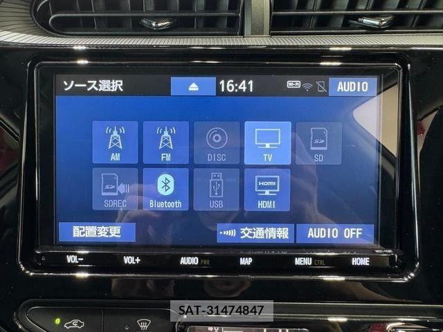 Toyota AQUA 2018-11 8244594-19