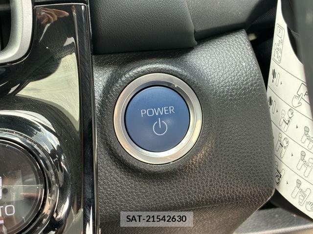 Toyota AQUA 2022-06 8244588-28