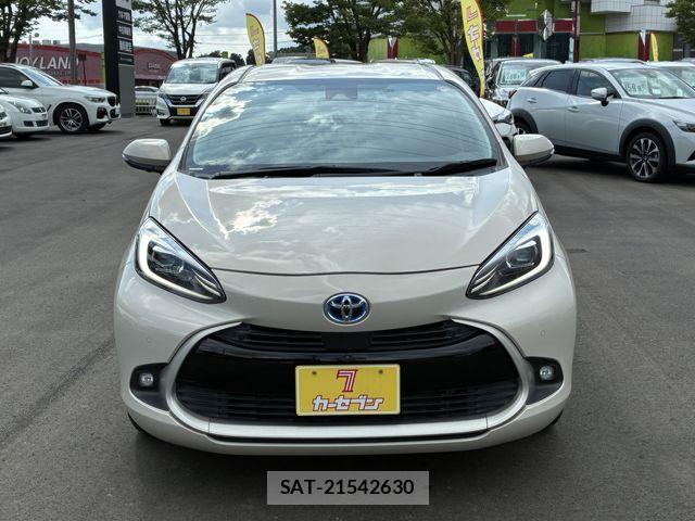Toyota AQUA 2022-06 8244588-5