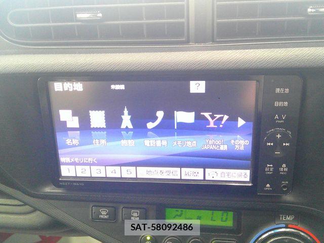 Toyota AQUA 2012-09 8244612-19