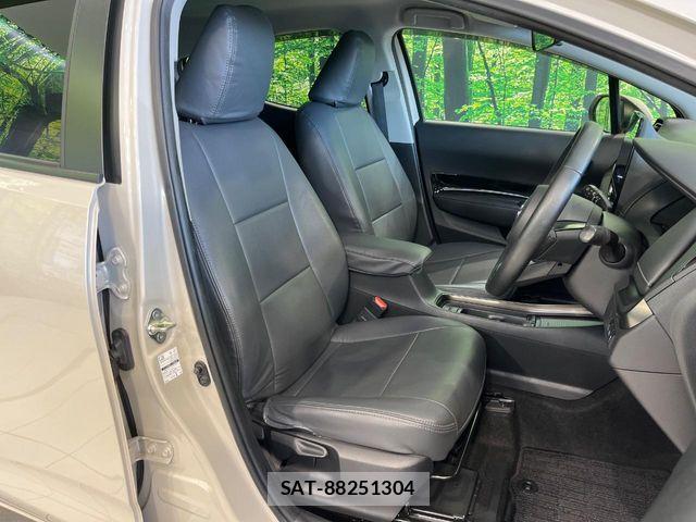 Toyota AQUA 2023-04 8244583-7