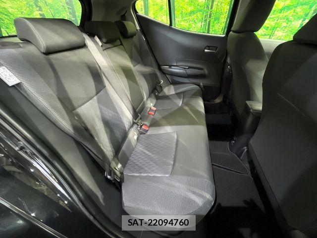 Toyota AQUA 2025-02 8244580-10