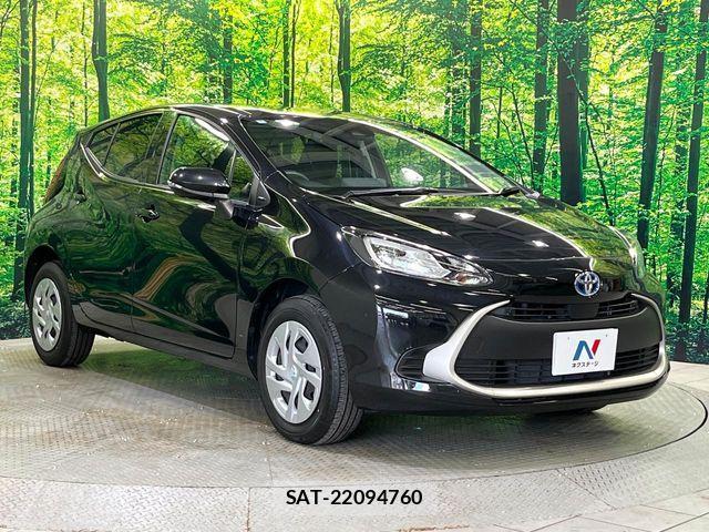 Toyota AQUA 2025-02 8244580-16