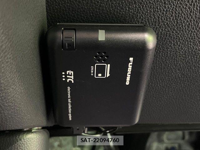 Toyota AQUA 2025-02 8244580-8