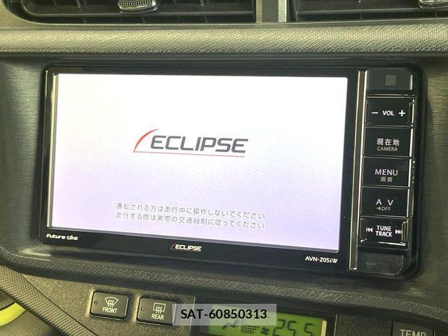Toyota AQUA 2014-02 8244603-2
