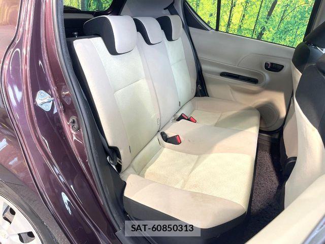 Toyota AQUA 2014-02 8244603-8