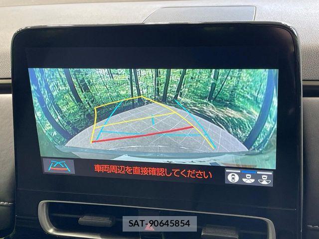 Toyota AQUA 2025-03 8244579-4