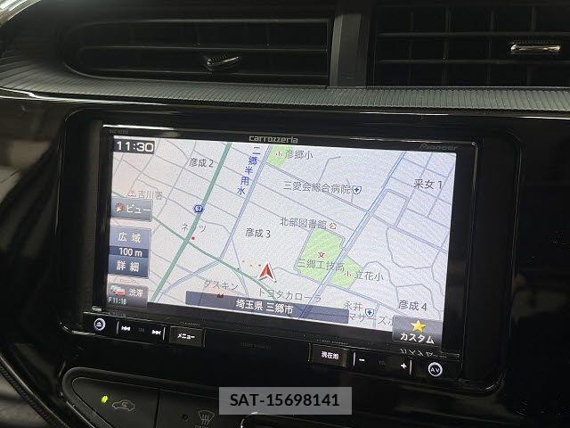 Toyota AQUA 2017-09 8244589-8