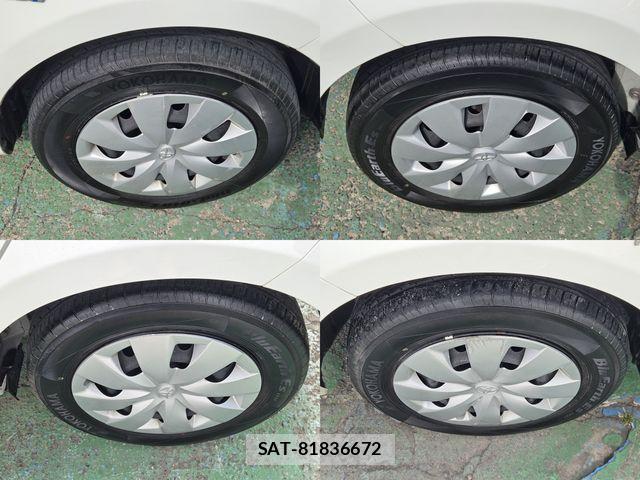 Toyota AQUA 2015-06 8244608-9