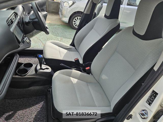 Toyota AQUA 2015-06 8244608-16