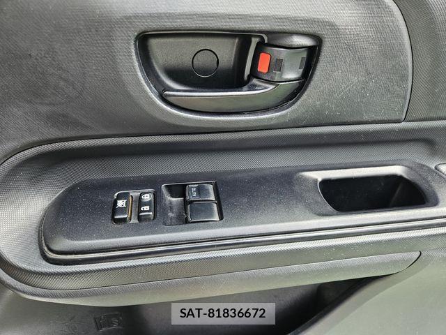Toyota AQUA 2015-06 8244608-22