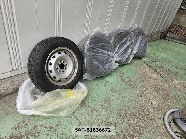Toyota AQUA 2015-06 8244608-26