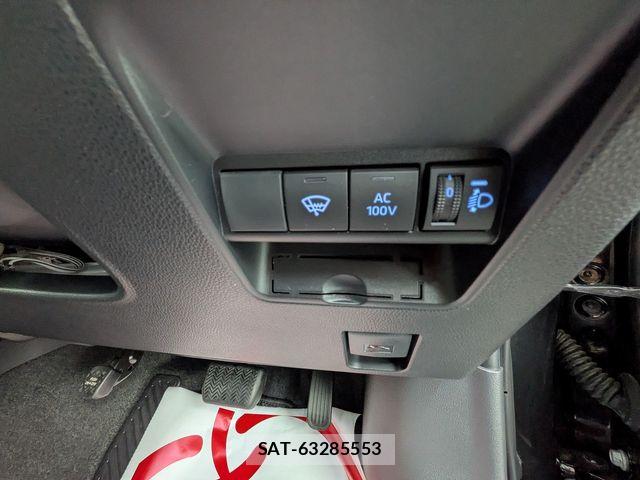 Toyota AQUA 2024-11 8244578-11
