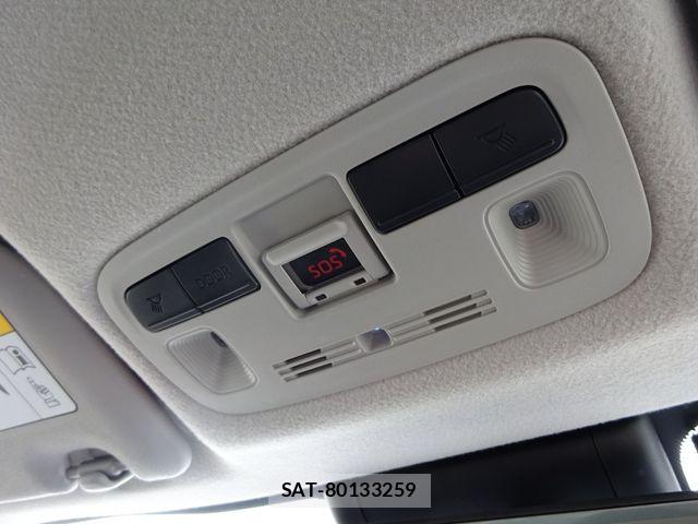 Toyota AQUA 2024-08 8244584-27
