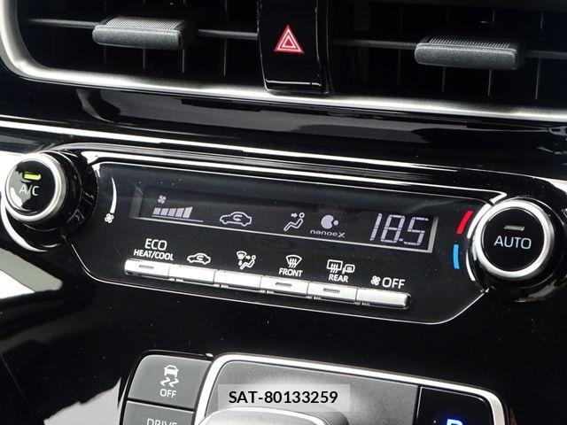 Toyota AQUA 2024-08 8244584-7