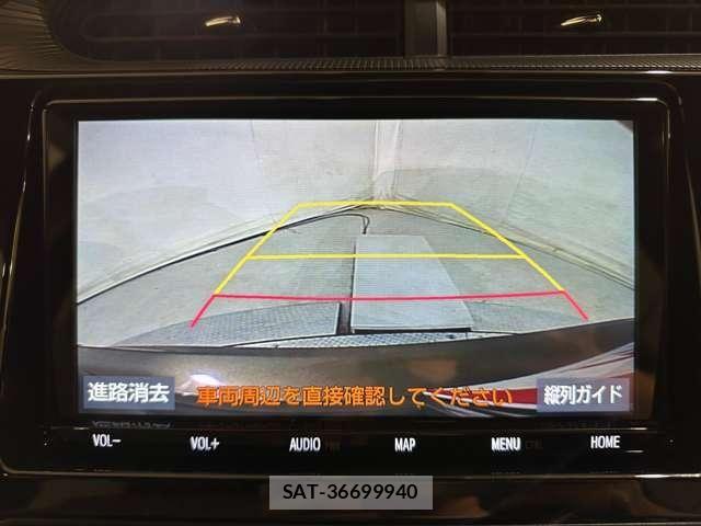 Toyota AQUA 2018-12 8244587-19