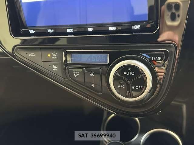Toyota AQUA 2018-12 8244587-21