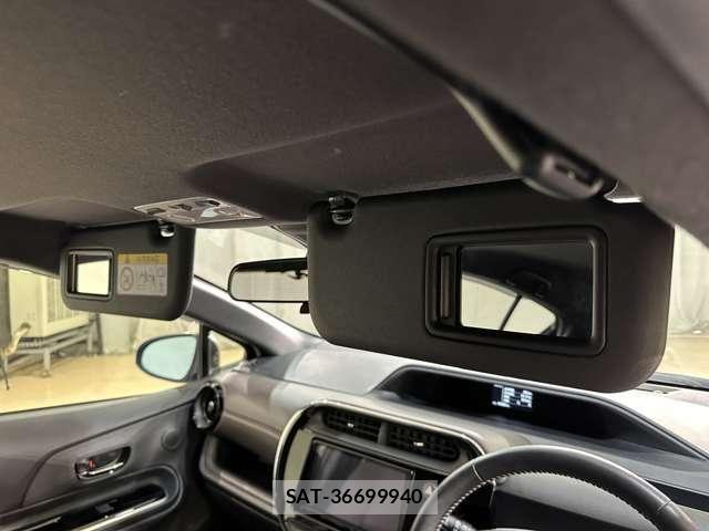 Toyota AQUA 2018-12 8244587-24