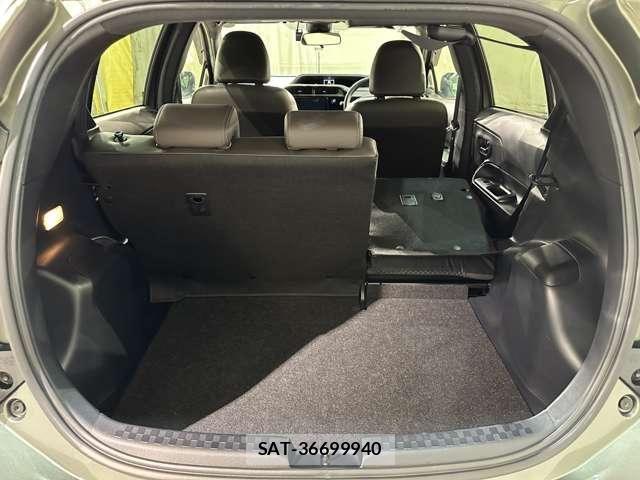 Toyota AQUA 2018-12 8244587-26