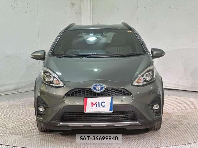 Toyota AQUA 2018-12 8244587-2