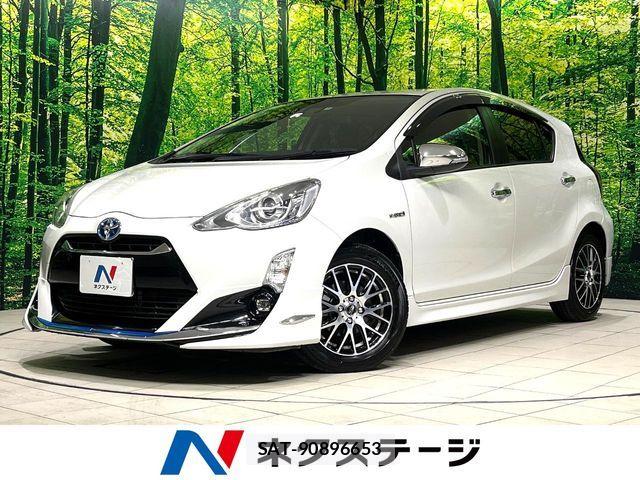 Toyota AQUA 2016-02 8244597-0