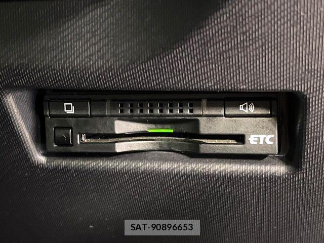 Toyota AQUA 2016-02 8244597-7