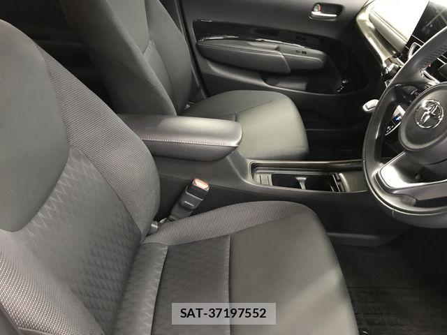 Toyota AQUA 2022-12 8244582-13