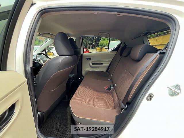 Toyota AQUA 2012-10 8313000-12