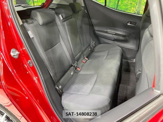 Toyota AQUA 2023-11 8312964-8