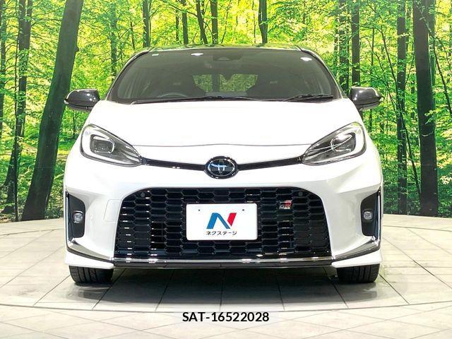 Toyota AQUA 2023-11 8312942-13
