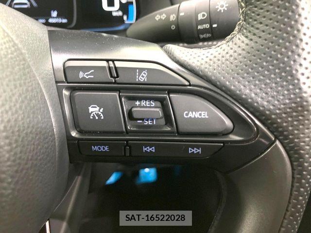 Toyota AQUA 2023-11 8312942-4