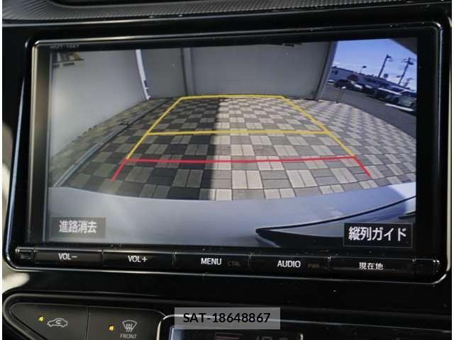 Toyota AQUA 2018-04 8312951-8