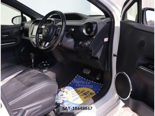 Toyota AQUA 2018-04 8312951-26