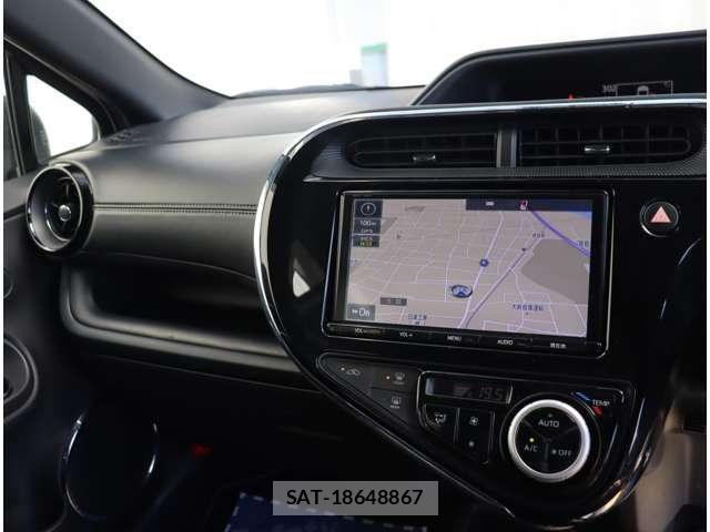 Toyota AQUA 2018-04 8312951-4