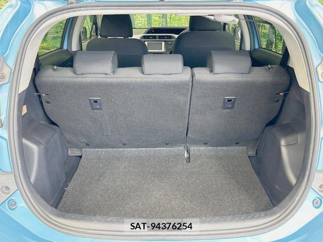 Toyota AQUA 2014-04 8313018-9
