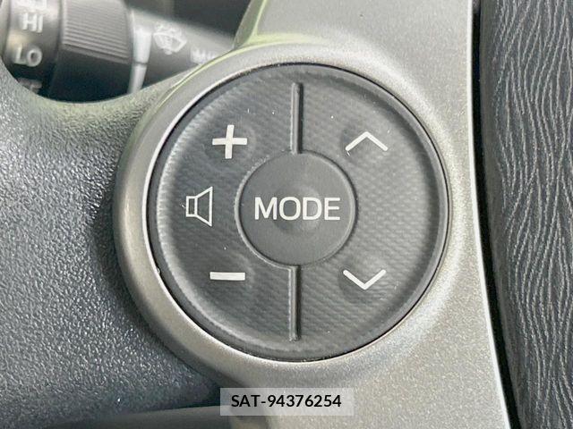 Toyota AQUA 2014-04 8313018-6