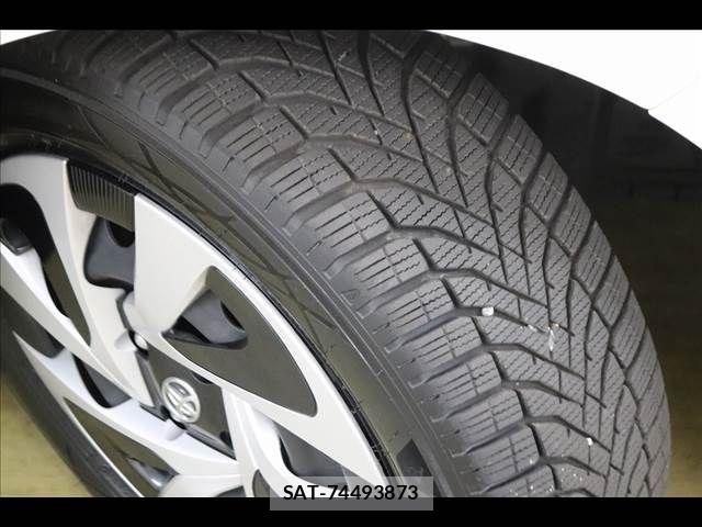 Toyota AQUA 2019-11 8312981-23