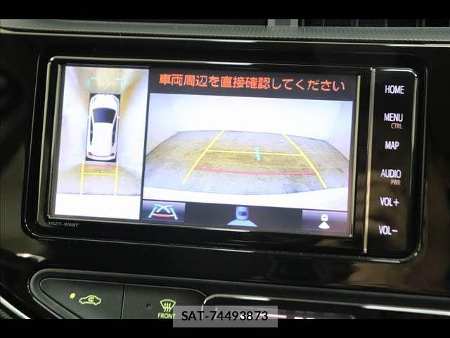 Toyota AQUA 2019-11 8312981-2