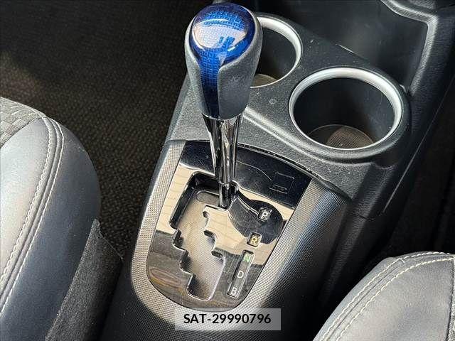 Toyota AQUA 2017-12 8312994-23