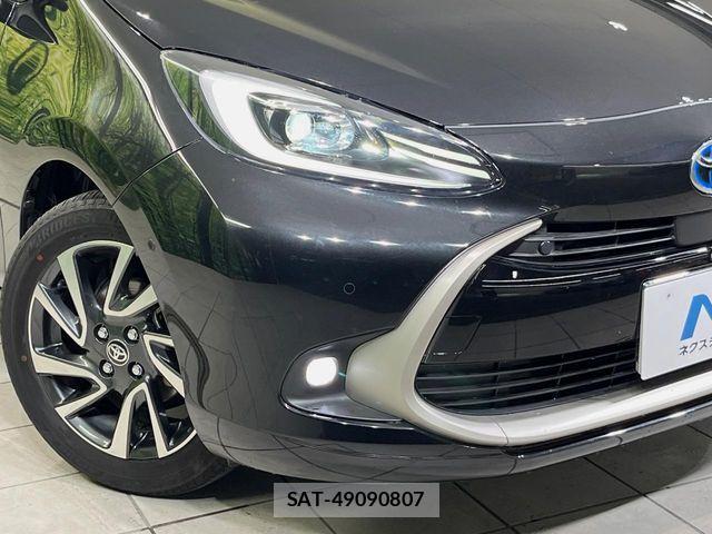 Toyota AQUA 2025-02 8312945-13