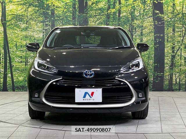 Toyota AQUA 2025-02 8312945-15