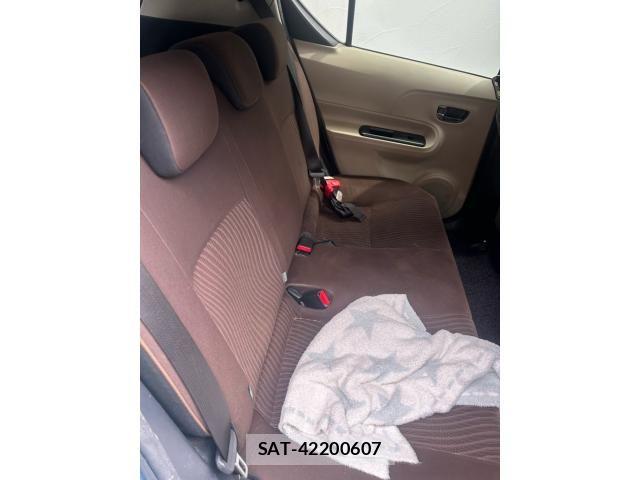 Toyota AQUA 2012-01 8313035-10