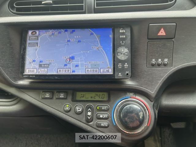 Toyota AQUA 2012-01 8313035-21