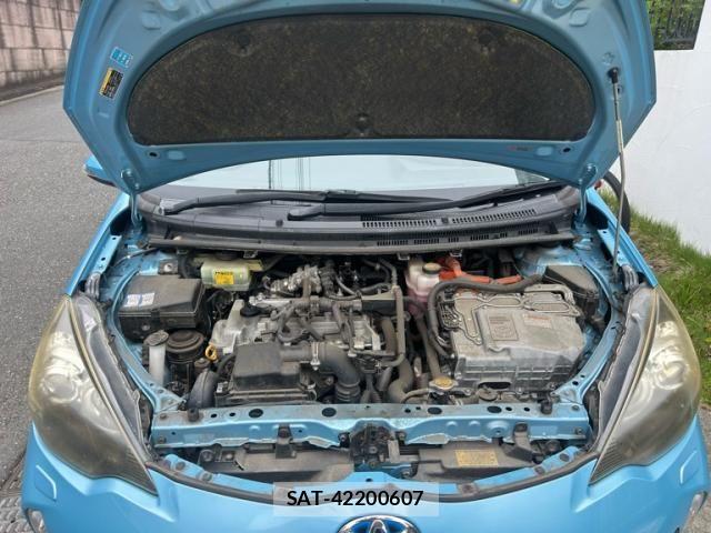 Toyota AQUA 2012-01 8313035-25