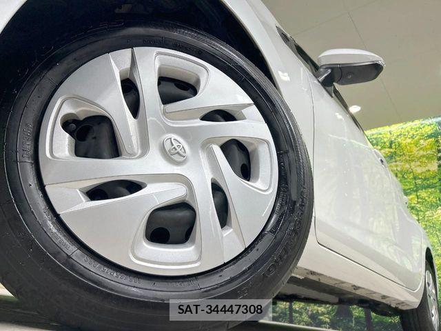 Toyota AQUA 2022-12 8312950-12