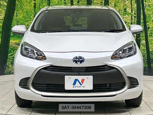 Toyota AQUA 2022-12 8312950-13